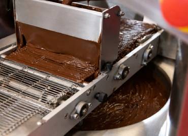Chocolate tempering & enrobing