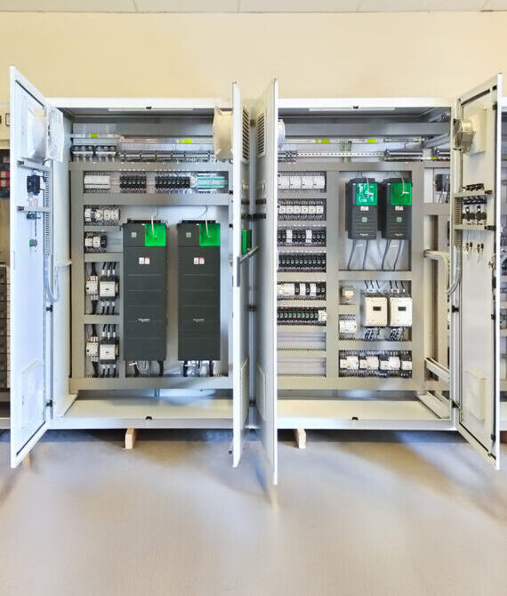 Smart electrical control for sustainable refrigeration systems